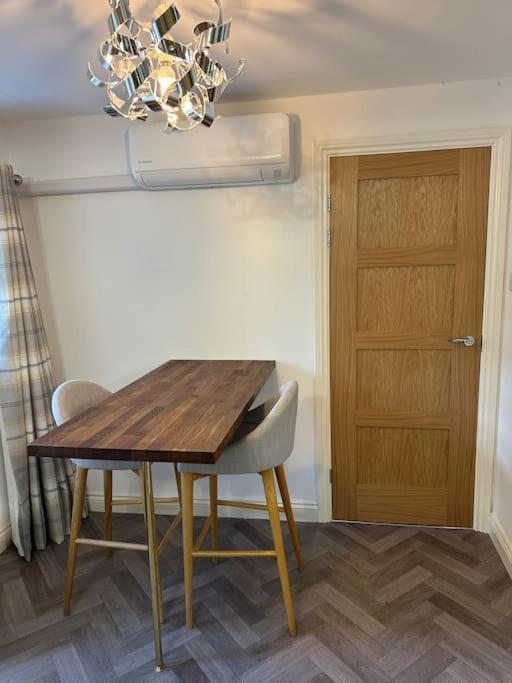 Thee Olde Cow Shed Cottingham, Central Location, 500 Meters From Cottingham Train Station, Close To Hull & Beverly, Free Parking & Wi-Fi , Entire Detached Property 외부 사진